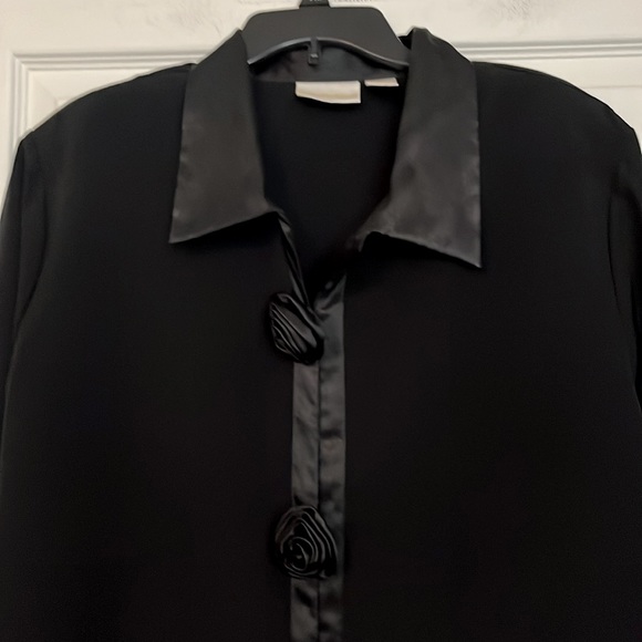 WOMEN’S PLUS SIZE BUTTON DOWN 3/4 SLEEVE BLOUSE : SIZE 3X - Picture 2 of 4